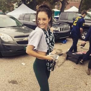 Meet your Posher, Camille