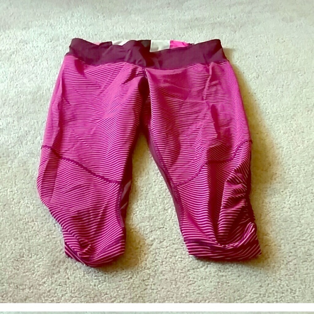 Lululemon crops