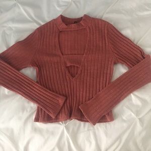 cropped sweater with choker