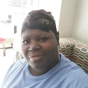 Meet your Posher, Mitzi