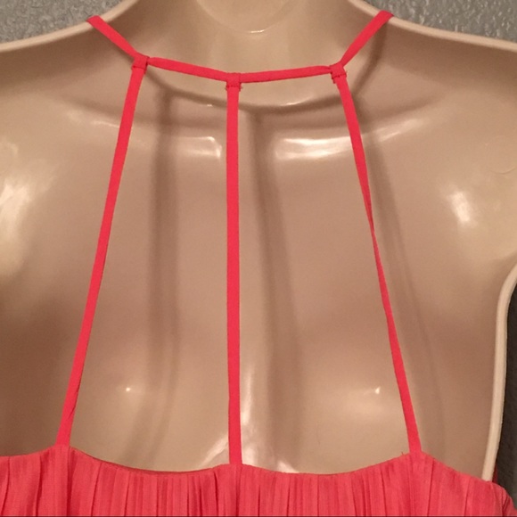 🌞Forever 21 Adorable Orange Top!🌞 - Picture 4 of 5