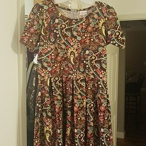 Lularoe Amelia