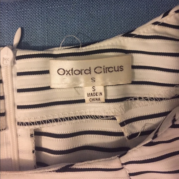 OXFORD CIRCUS PEPLUM TOP - Picture 2 of 4