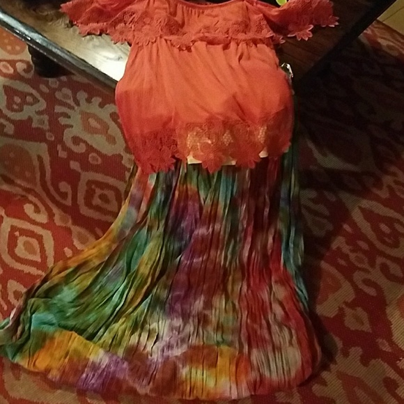 Beautiful Tye-Dye Skirt - Picture 1 of 3