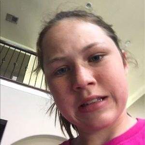 Meet your Posher, Karly