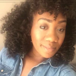 Meet your Posher, Tiffany