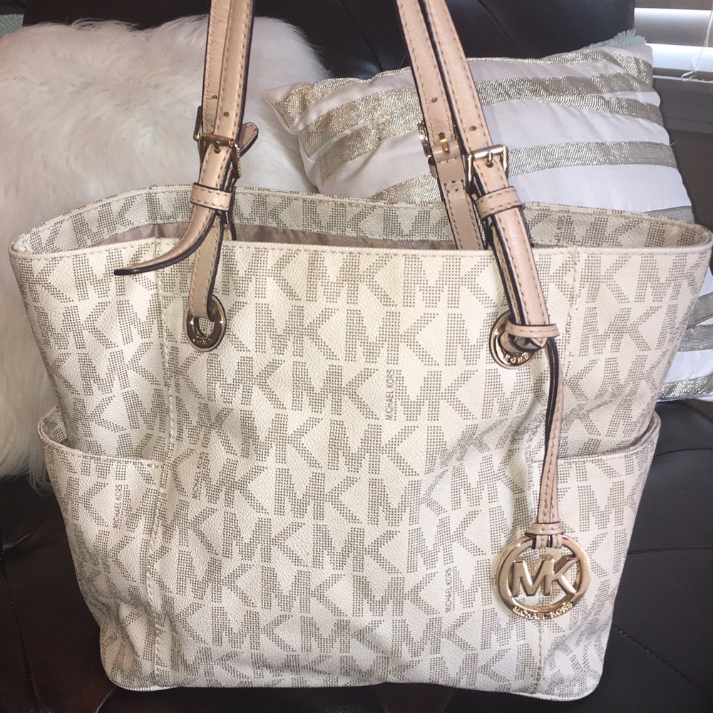 Michael Kors tote