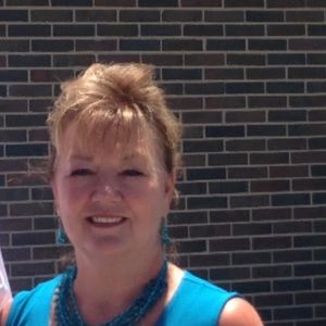 Meet your Posher, Annette