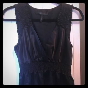 BCBG Max Azria top 🖤🌺