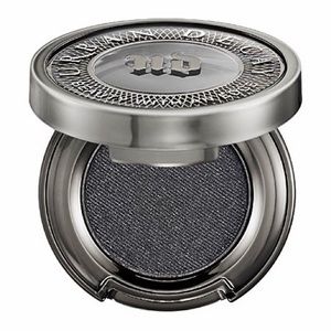 Urban Decay Oil Slick eyeshadow