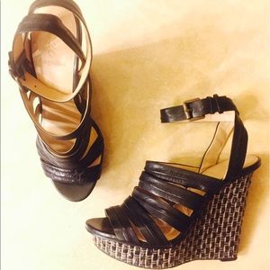 Enzo Angiolini Pavonis Wedge
