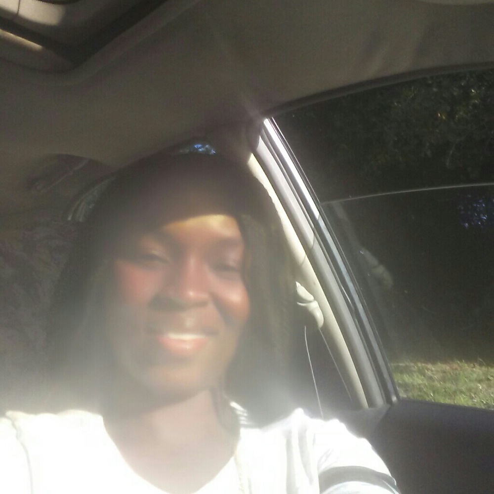 Meet your Posher, Rhonda