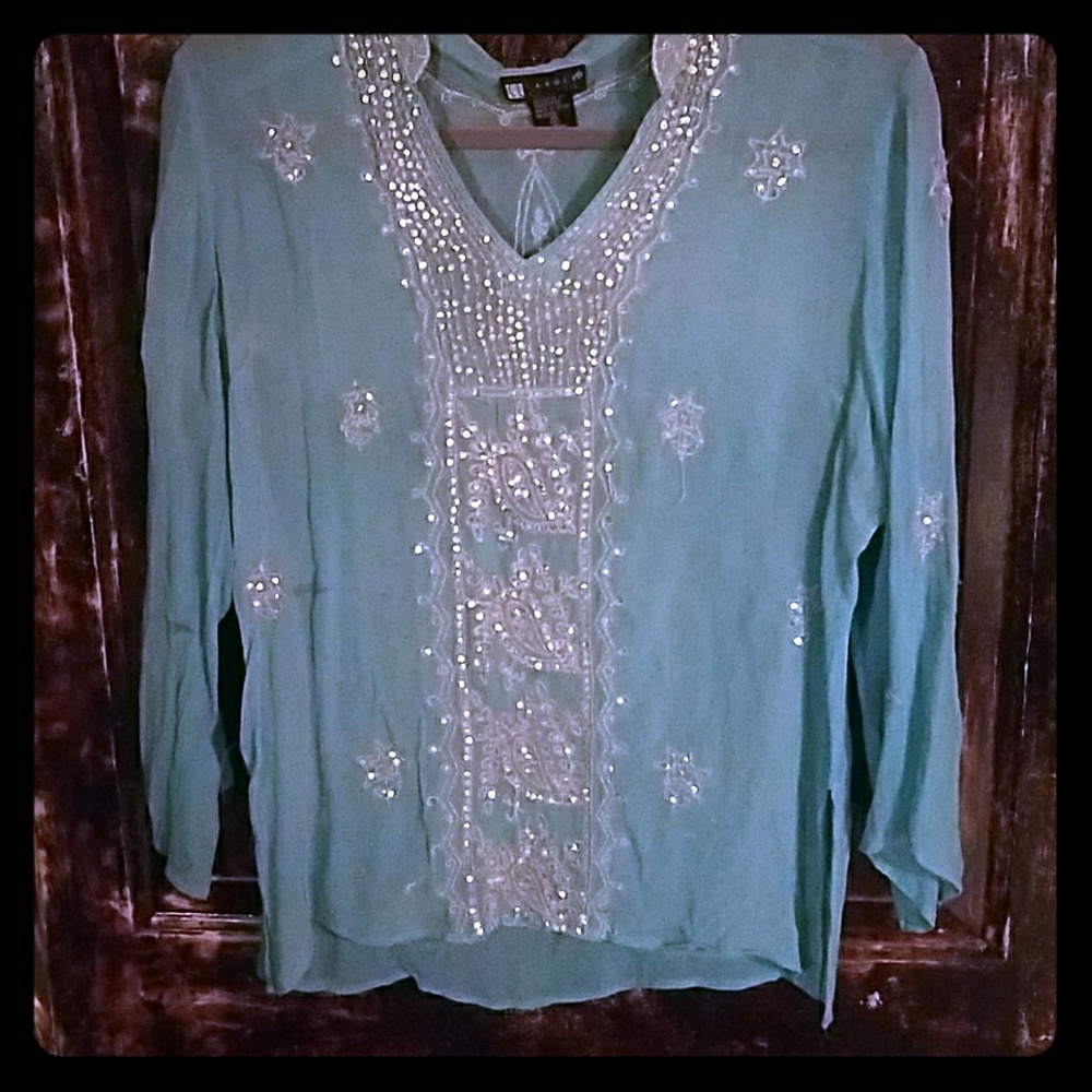 Beautiful Sequence Top