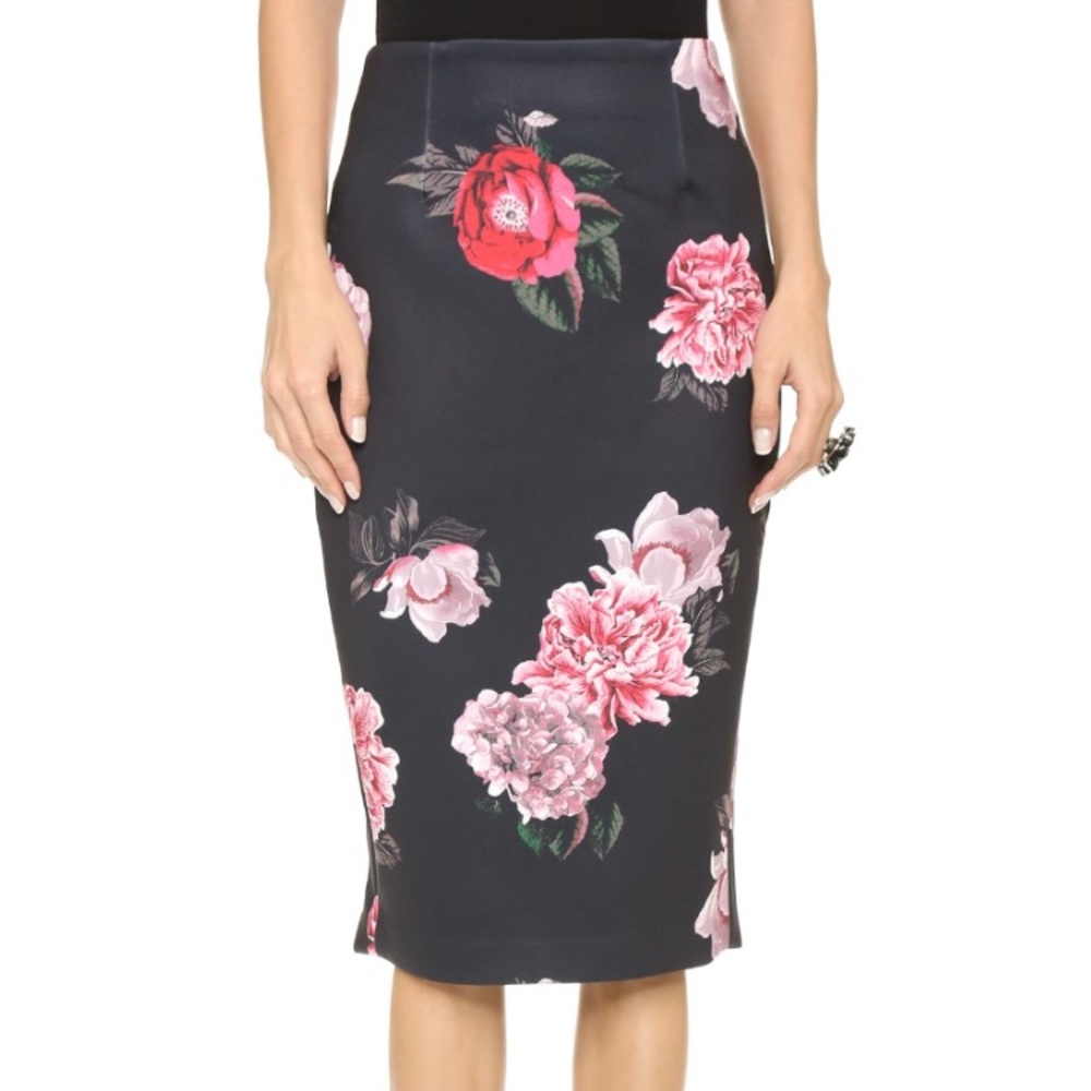 C/Meo Collective 
Killing Vibe Skirt size small