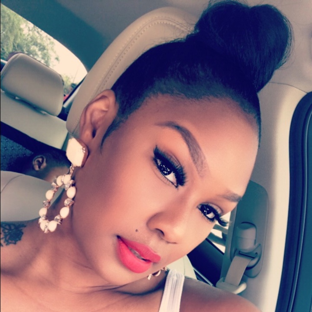 Meet your Posher, Jaimee