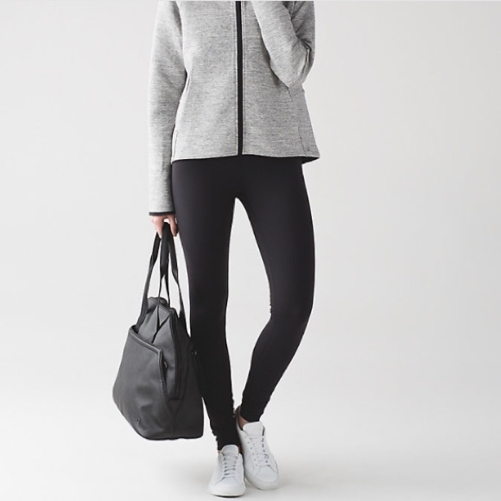 LULUS