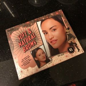 Benefit's soft and natural brows