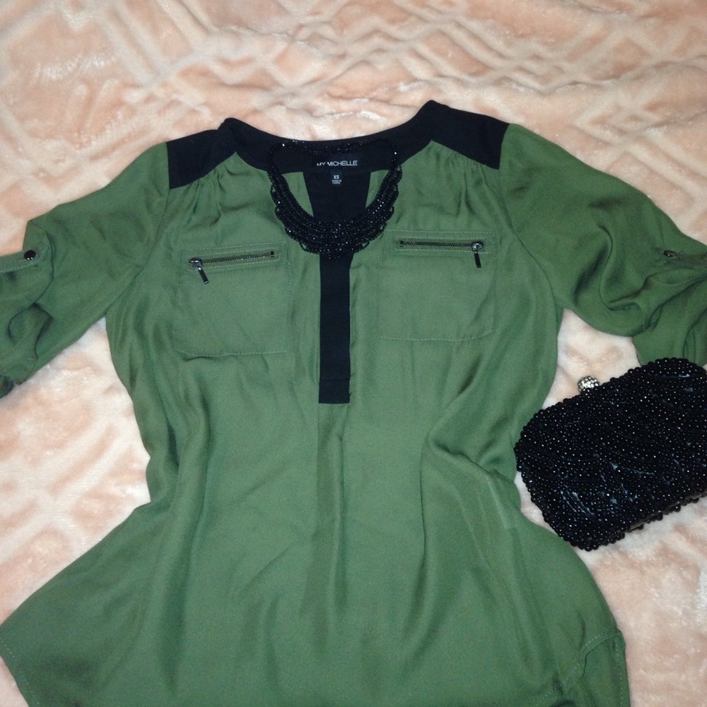 My michelle xs dressy shirt