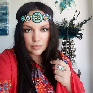 Meet your Posher, Ilyana