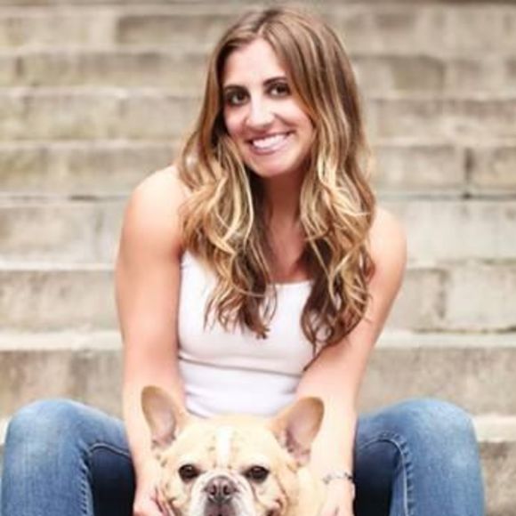 Meet your Posher, Stefanie - Picture 2 of 2