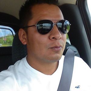 Meet your Posher, Tomas