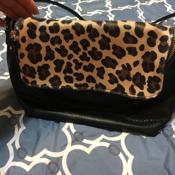 ❤️New H&M leopard print cross body bag - Picture 2 of 5