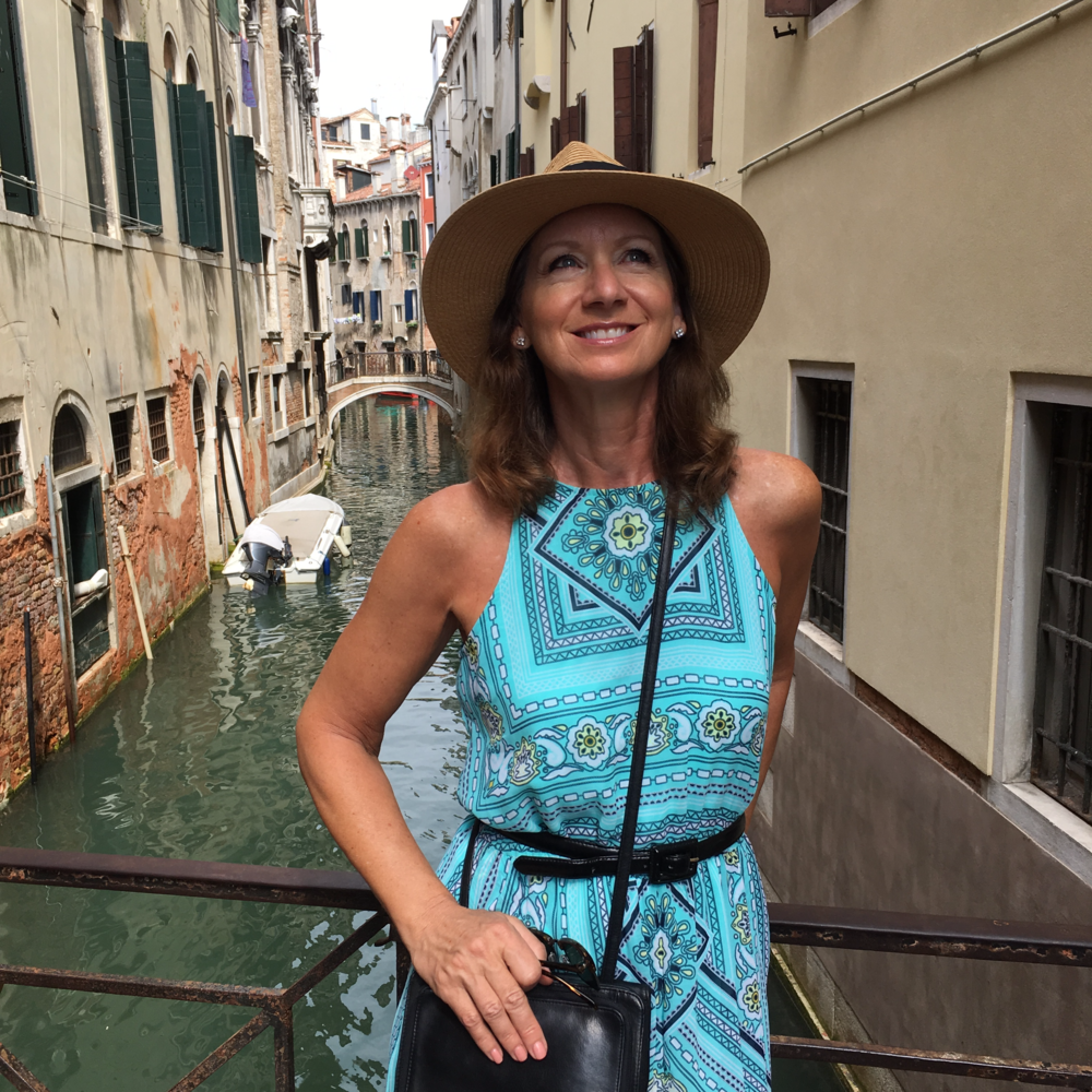 Meet your Posher, Laura