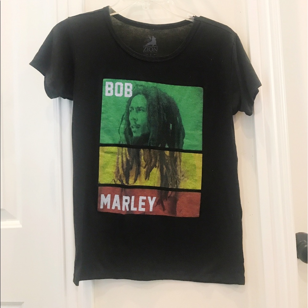 Bob Marley t-shirt