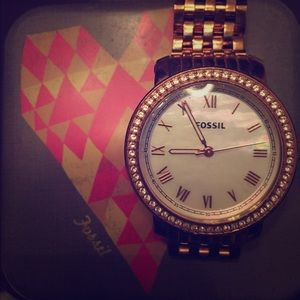 Rose gold fossil watch, for a small wrist