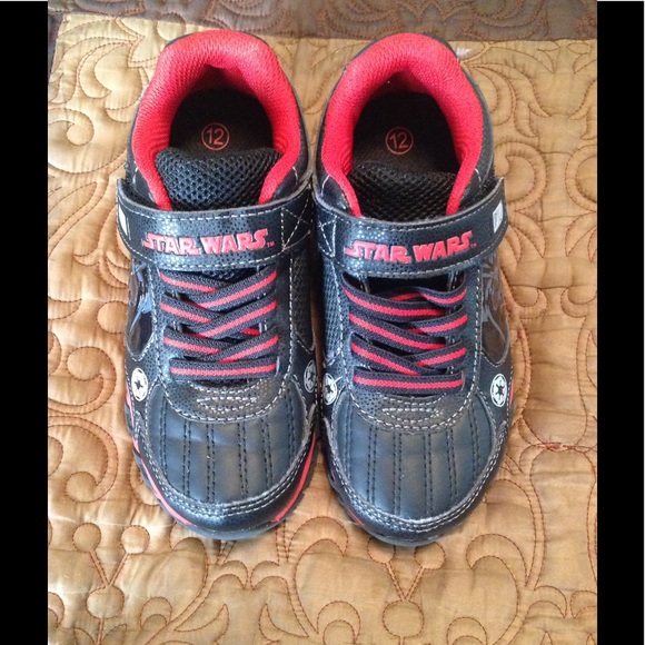 Stride Rite Shoes Star Wars Darth Vader Light Up Shoes