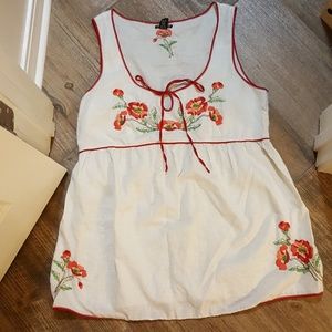 Lucky brand xl embroidered linen top