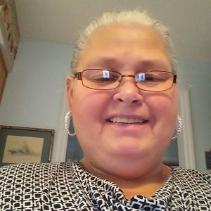 Meet your Posher, Tonia