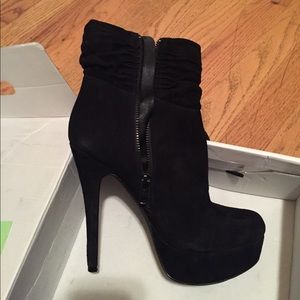 Aldo Beautiful boot brand-new size 7 (37)!