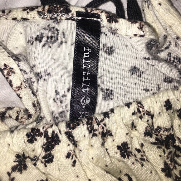 floral tank - Picture 2 of 2