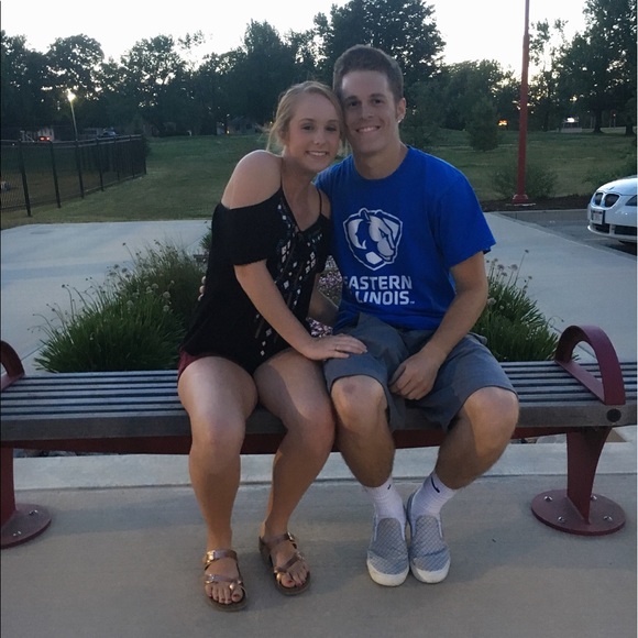 Meet your Posher, Gabby - Picture 1 of 1