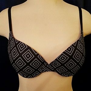 Pink Victoria's Secret push up bra