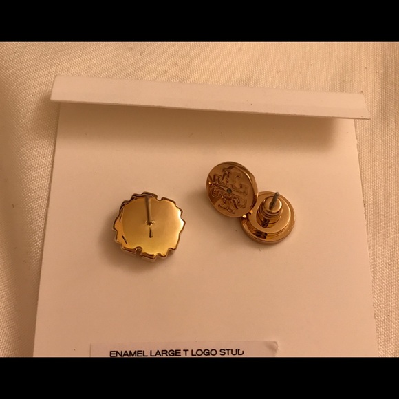 SOLD! 2 TORY BURCH EARRING ENAMEL LARGE T STUD - Picture 2 of 4