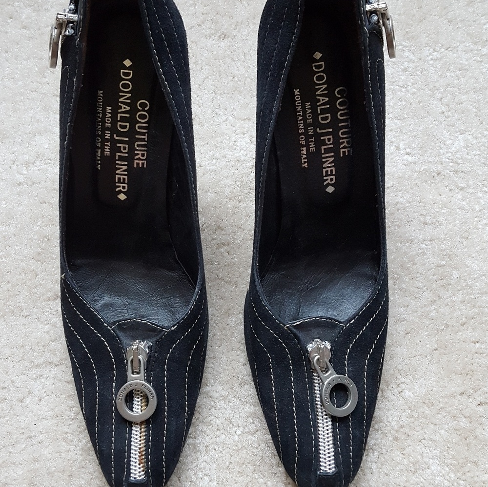 Donald J Pliner Couture Della Suede Pinstripe Pump