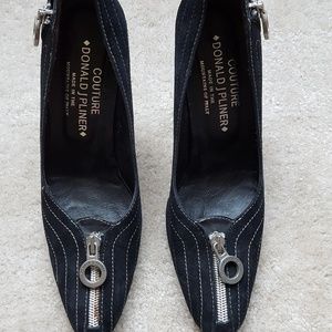 Donald J Pliner Couture Della Suede Pinstripe Pump