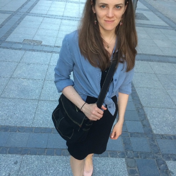 Meet your Posher, Heather - Picture 3 of 3