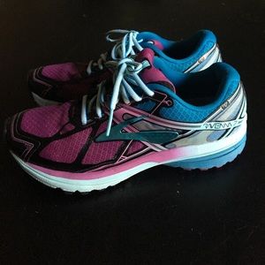Brooks *Ravena* Running Shoes
