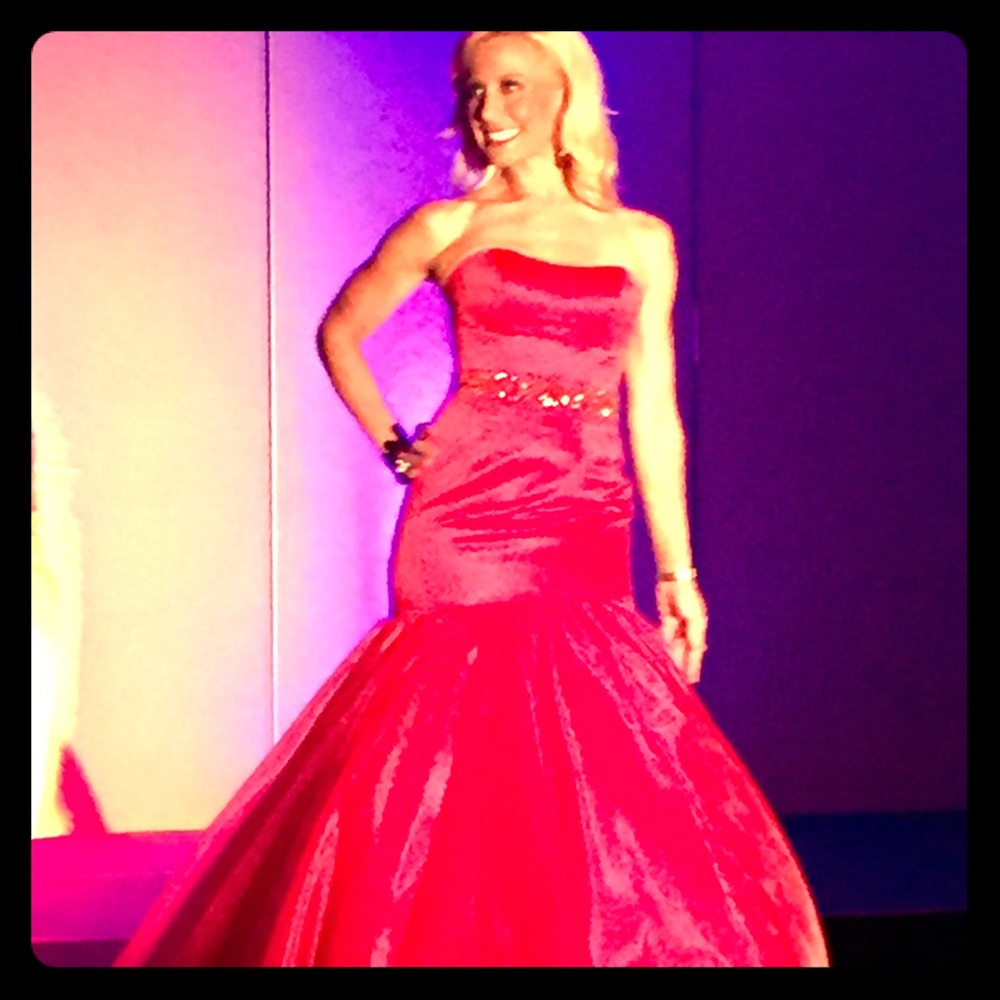 I love ❤️ being a 👑 gal!!