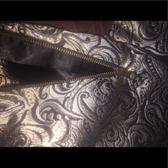 Nasty Gal Mini skirt- black and gold - Picture 5 of 7