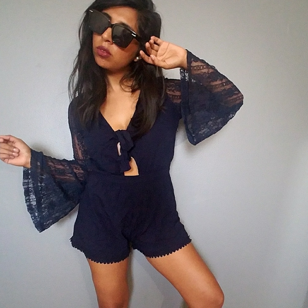 3PACK NAVY LACE BELL SLEEVE ROMPER