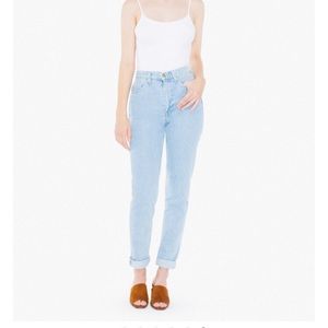 ⭐️American Apparel High-Wait Jeans!!