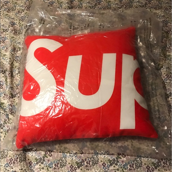 supreme pillow cases