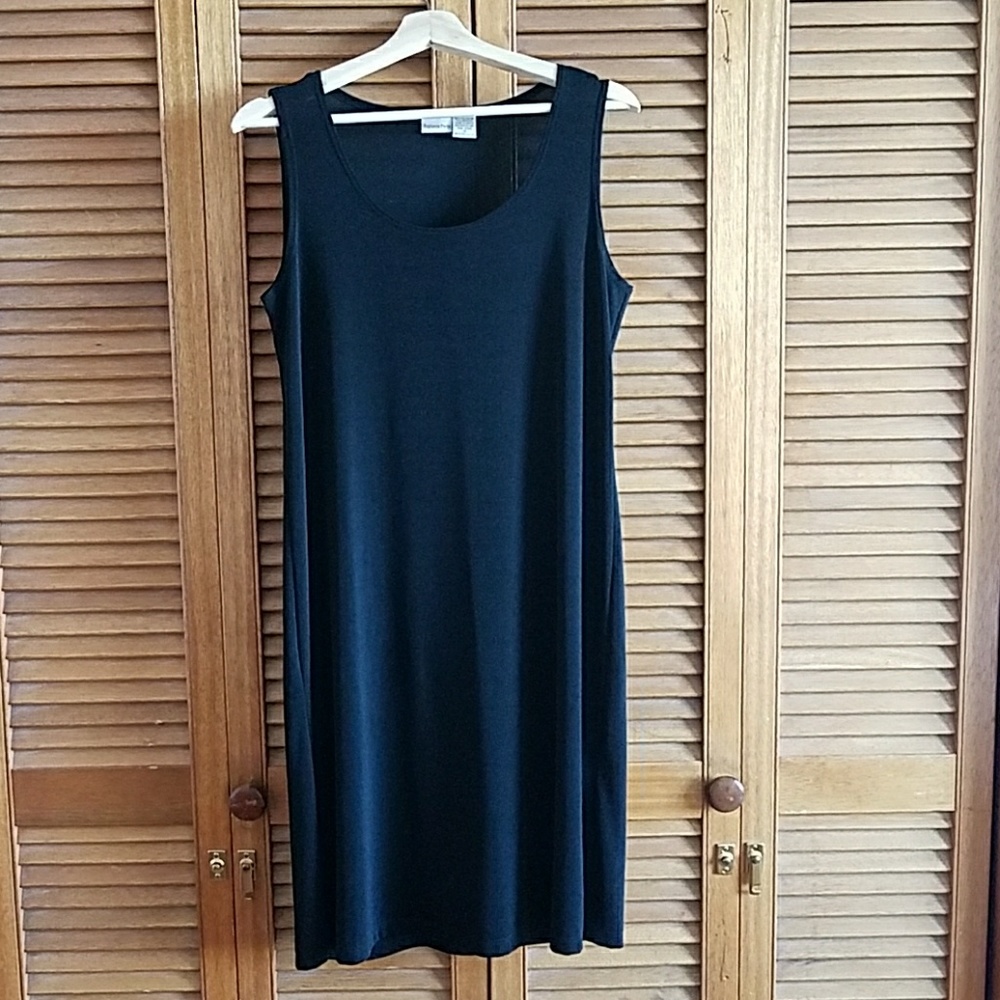 Black shift dress, medium