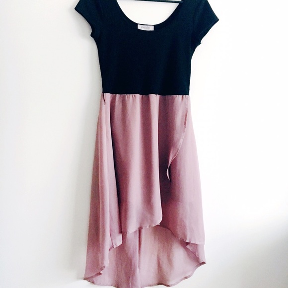Charlotte Russe Dresses & Skirts - Charlotte Russe High Low Lavender Dress