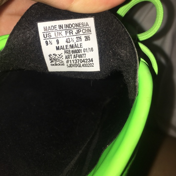 adidas cleats and shin guards - Picture 4 of 5