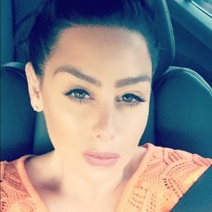 Meet your Posher, Sabrina